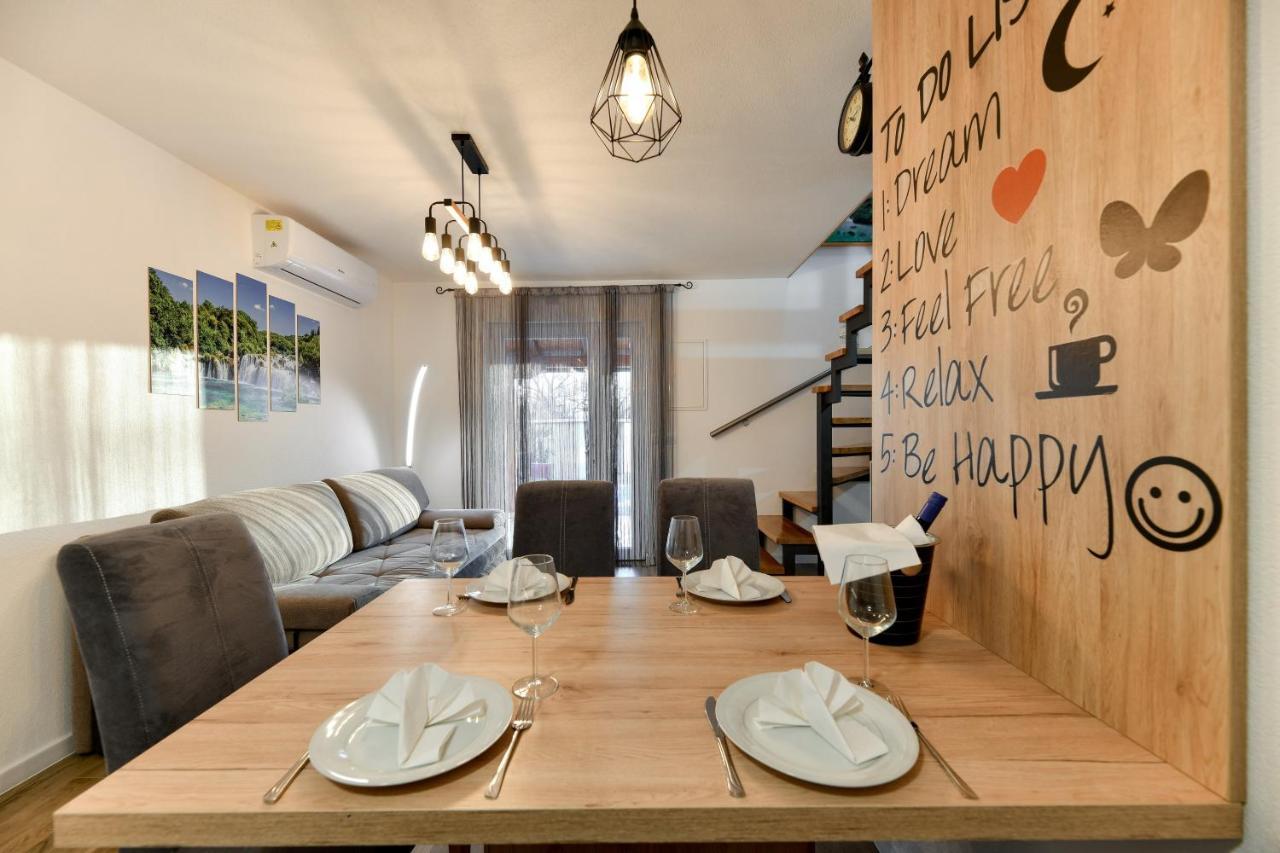 Zen Promona Villa Puljane Dış mekan fotoğraf