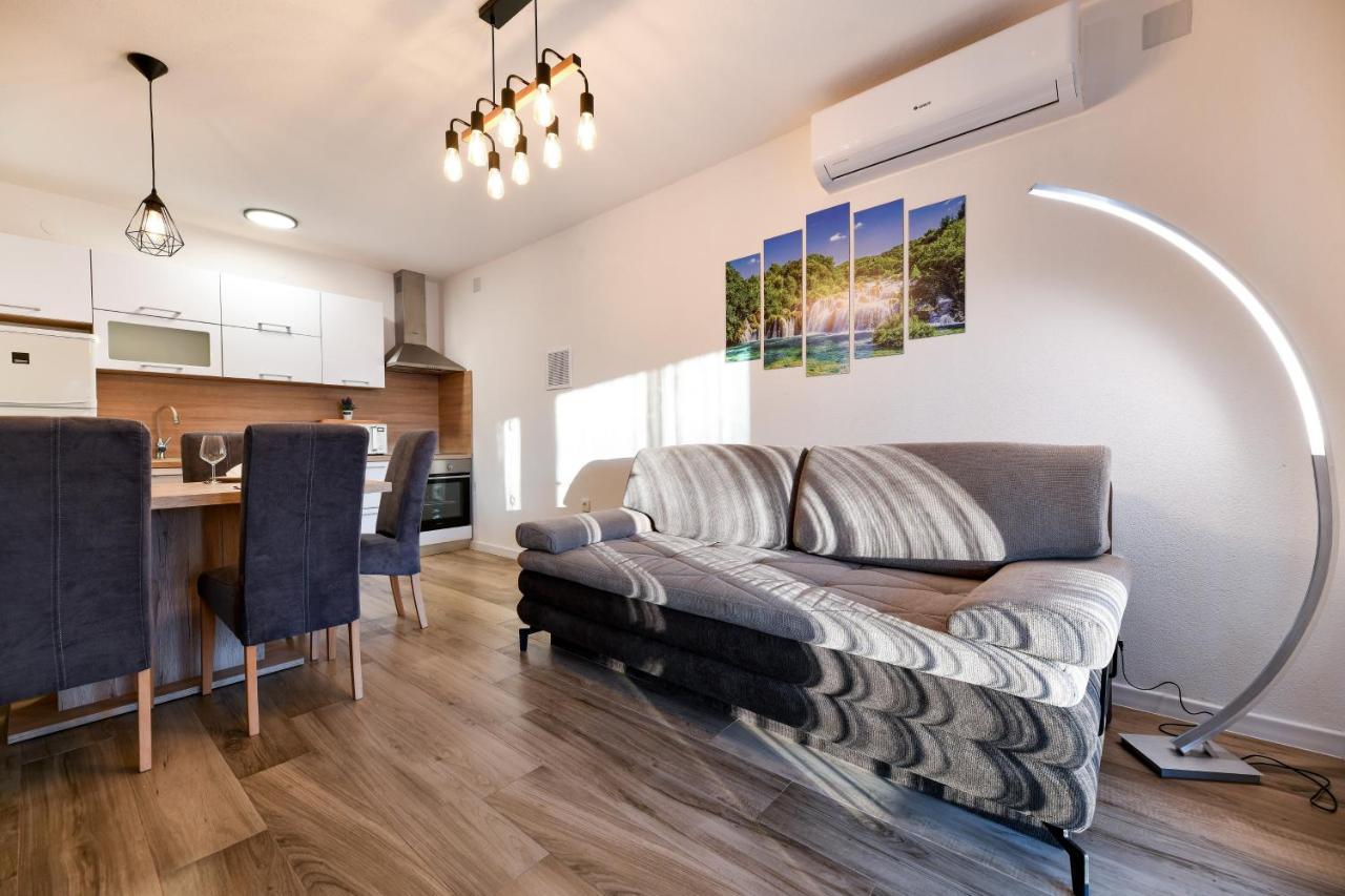 Zen Promona Villa Puljane Dış mekan fotoğraf